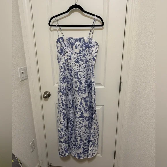 Reformation Blue and White Floral Midi Dress - Picture 4 of 6